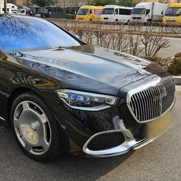 한국에서 가장 비싼 마이바흐 S580 택시