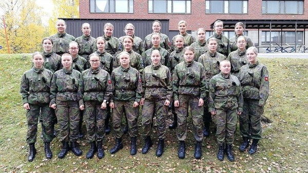 핀란드 여군 단체사진