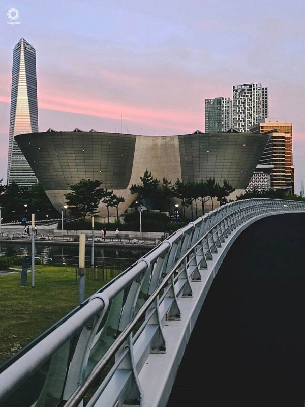 요즘 송도 경관 폼 올라옴