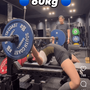 여자 파워리프팅 자세 논란