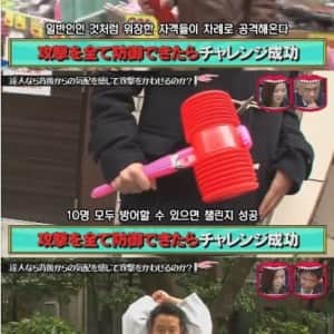 무술의 달인은 배후의 공격을 알아챌까