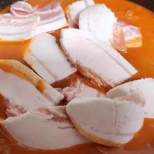 김치찌개에 넣으려고 삼겹살 사왔는데.. 