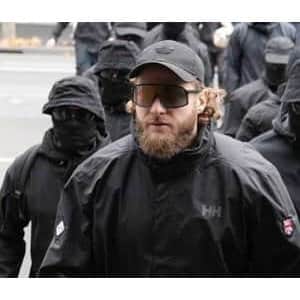 호주에서 핫하다는 의류 브랜드의 충격적인 진실