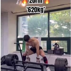 3대 620치는 체중 87kg 보디빌더