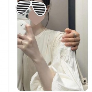 "나보다 하얀 사람 보여줘"