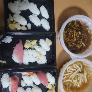 초밥 환불해달라고 해놓고 회만 다 건져먹은 손님