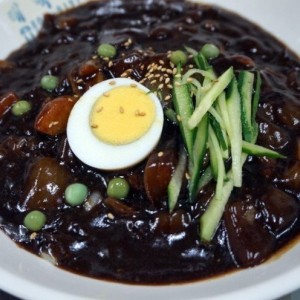 짜장면 근본 토핑이라는 사진
